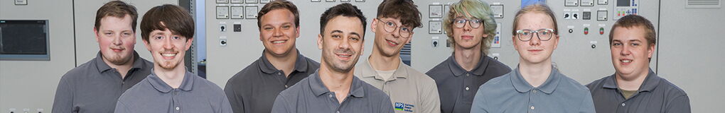 Gruppenfoto der Belegschaft